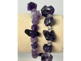 Браслеты из натуральных камней в ассортименте