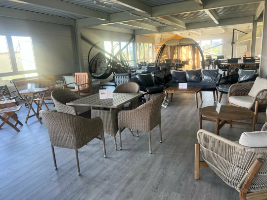 Фото 4 Шоу-рум