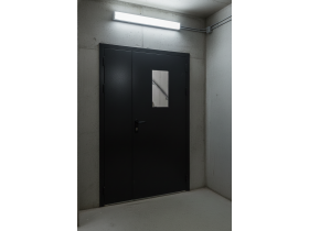 Двери противопожарные металлические черные