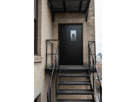 Двери противопожарные металлические черные