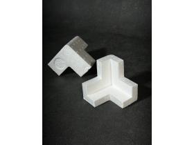 Уголок защитный пенопластовый