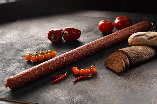 Фото 11 Колбаса сырокопчёная Салями Монреаль крупный формат 2026