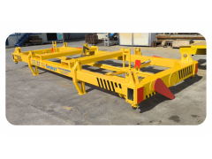 Полуавтоматический спредер для контейнеров