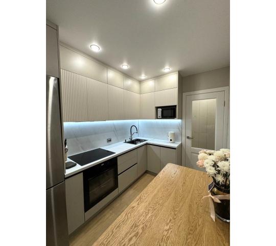 Фото 3 Кухонный гарнитур угловой