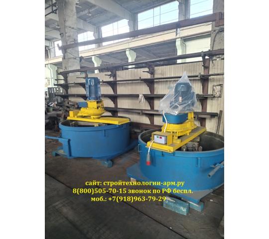 Фото 4 Вибростанок для шлакоблоков ЭСТ-5 на 5 блоков., г.Армавир 2026