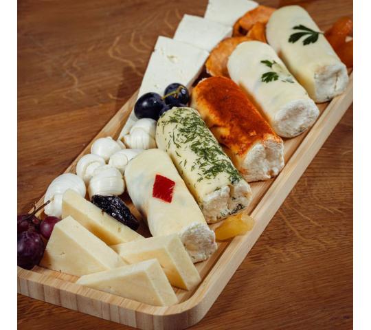 Фото опубликовано: ИП Саджая Эш Лиз Эдиковна, ИНН 500921045915, ip-sadzhaya-esh-liz-edikovna-s437466.regtorg.ru © Фото 7 маленькие сырные рулеты с твороженной начинкой, с разными добавками