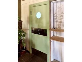 Маятниковые двери для ресторанов