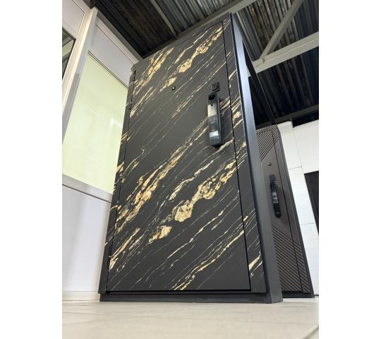 Фото опубликовано: ИП Сорокина Гульнара Рахимуллаевна, ИНН 165035930409, dverihammer.ru  ©