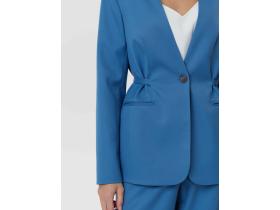 Костюм женский