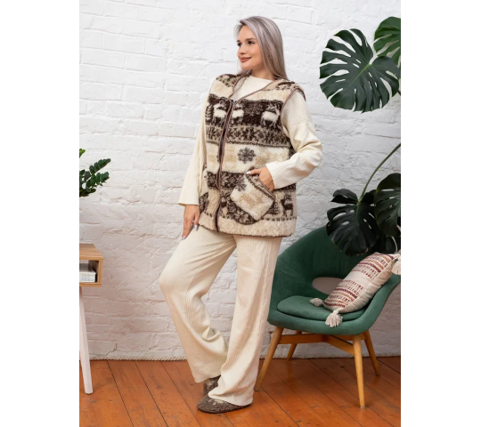 Фото 4 Жилет шерстяной, г.Черкесск 2026