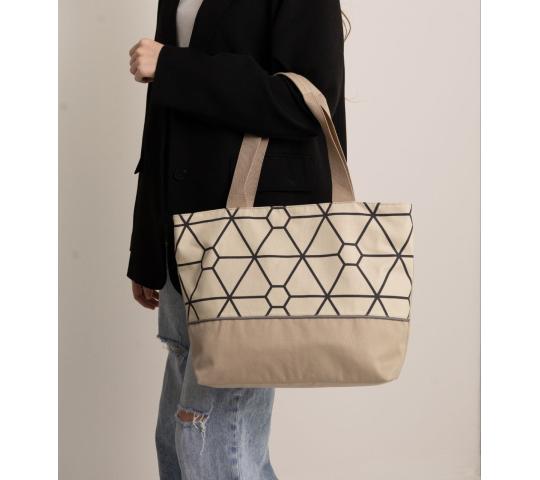 Фото опубликовано: ИП Шавалеев Богдан Маратович, ИНН 183003320618  ©