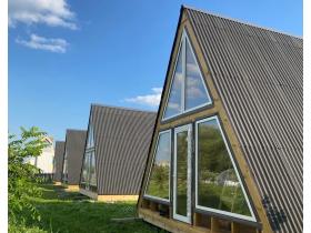 Каркасный дом для глэмпинга