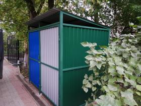 Контейнерная площадка для мусора на 2 контейнера