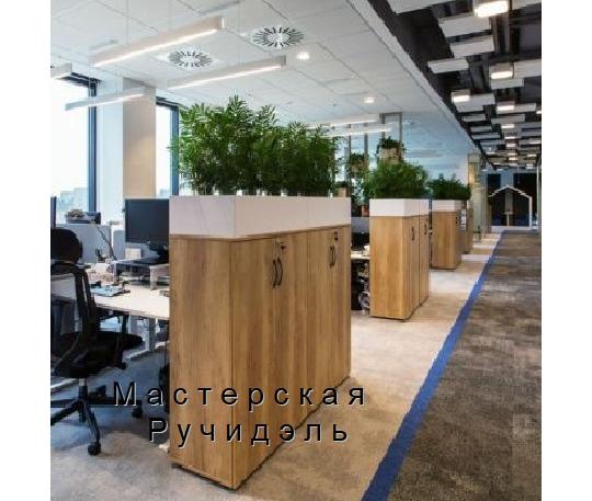 Фото опубликовано: ООО "МАСТЕРСКАЯ РУЧИДЭЛЬ", ИНН 9724054670, www.shirmel.ru © Фото 2 Перегородка-тумба с верхним кашпо "DECO Сombi 3" 2026
